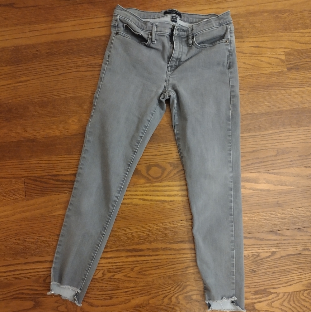 Banana Republic Women Size 4 Gray Raw-Hem Skinny Ankle Jeans